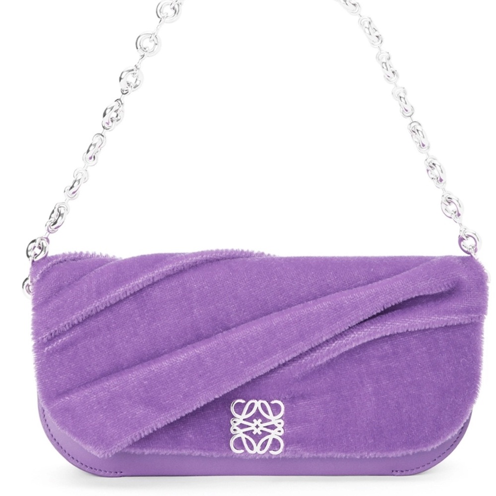 LOEWE Goya Long Clutch Chain Bag in Light Lilac